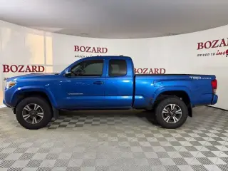 Toyota Tacoma 2017 4x2 TRD Sport 4 puertas Access Cab 6.1 pies LB