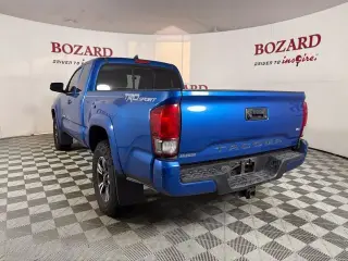 Toyota Tacoma 2017 4x2 TRD Sport 4 puertas Access Cab 6.1 pies LB