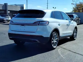 Lincoln Nautilus 2023 AWD Reserve 4dr SUV