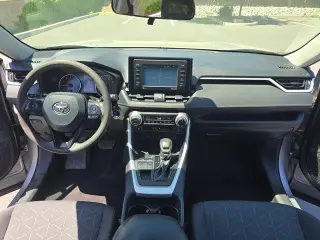 Toyota RAV4 2020 AWD XLE 4dr SUV