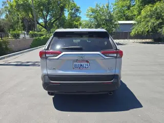 Toyota RAV4 2020 AWD XLE 4dr SUV