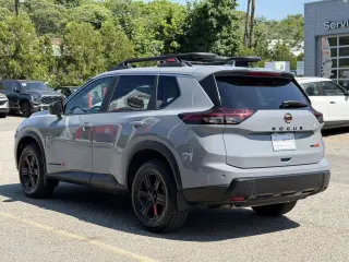 Nissan Rogue 2025 AWD Rock Creek 4dr Crossover
