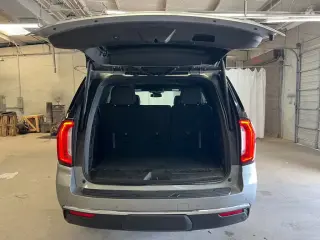 GMC Yukon 2023 4x2 SLT 4dr SUV