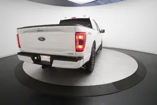 Ford F-150 2023 4x4 XLT 4 puertas SuperCrew 1,68 m SB
