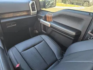Ford F-150 2019 4x4 Lariat 4 puertas SuperCrew 5.5 pies SB