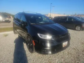 Chrysler Pacifica 2026 Limited 4dr Mini-Van