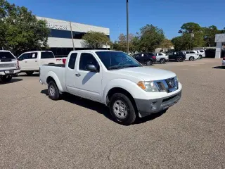 Nissan Frontier 2015 4x2 S 4dr King Cab 6.1 ft. SB Pickup 5M