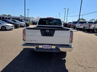 Nissan Frontier 2015 4x2 S 4dr King Cab 6.1 ft. SB Pickup 5M