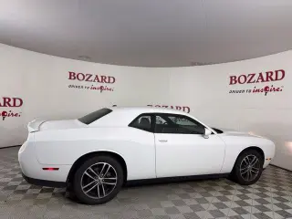 Dodge Challenger 2019 AWD SXT 2dr Coupe