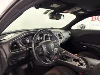 Dodge Challenger 2019 AWD SXT 2dr Coupe