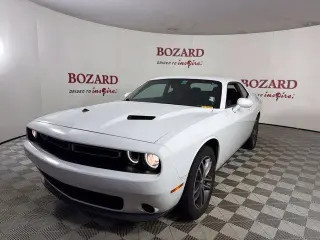 Dodge Challenger 2019 AWD SXT 2dr Coupe