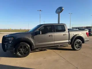 Ford F-150 2021 4x4 XLT 4dr SuperCrew 5.5 ft. SB