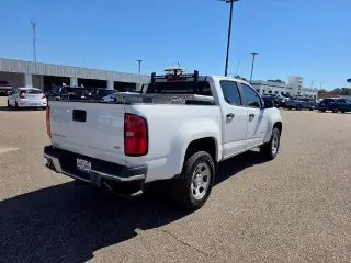 Chevrolet Colorado 2021 4x2 Camioneta de trabajo 4 puertas Cabina Crew 5 pies SB