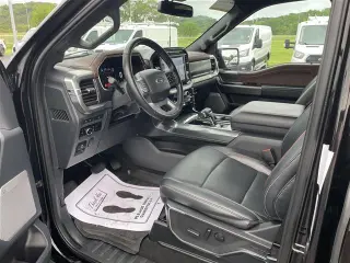 Ford F-150 2023 4x4 Lariat 4dr SuperCrew 5.5 ft. SB