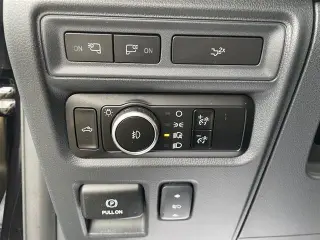 Ford F-150 2023 4x4 Lariat 4dr SuperCrew 5.5 ft. SB