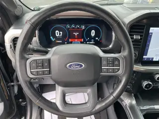 Ford F-150 2023 4x4 Lariat 4dr SuperCrew 5.5 ft. SB
