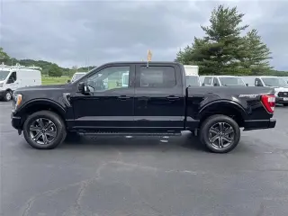 Ford F-150 2023 4x4 Lariat 4dr SuperCrew 5.5 ft. SB
