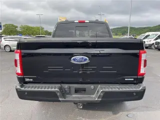 Ford F-150 2023 4x4 Lariat 4dr SuperCrew 5.5 ft. SB
