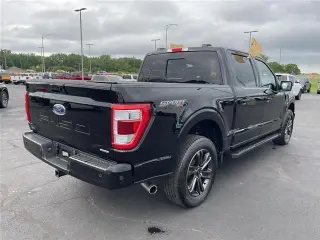 Ford F-150 2023 4x4 Lariat 4dr SuperCrew 5.5 ft. SB
