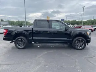 Ford F-150 2023 4x4 Lariat 4dr SuperCrew 5.5 ft. SB