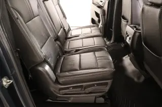 Chevrolet Suburban 2022 4x4 RST 4dr SUV