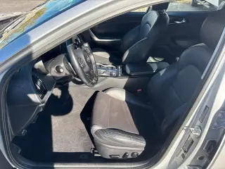 2018 Kia Stinger Base