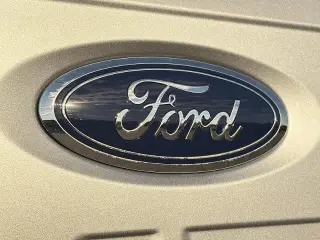 Ford F-150 2023 4x4 XLT 4dr SuperCrew 5.5 ft. SB