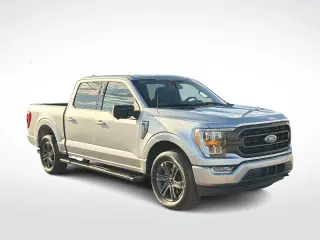 Ford F-150 2023 4x4 XLT 4dr SuperCrew 5.5 ft. SB