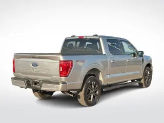 Ford F-150 2023 4x4 XLT 4dr SuperCrew 5.5 ft. SB