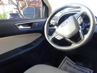 2021 Ford Edge SE AWD
