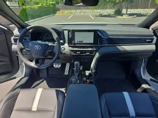 Toyota Camry 2026 SE 4dr Sedan