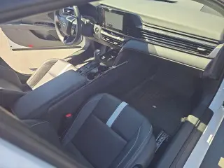 Toyota Camry 2026 SE 4dr Sedan