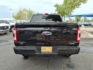 Ford F-150 2023 4x2 Lariat 4dr SuperCrew 5.5 ft SB