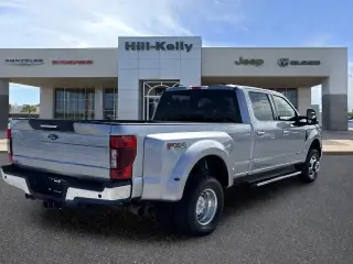 Ford F-350 Super Duty 2022 4x4 XLT Crew Cab 4 puertas, caja larga de 8 pies, camioneta