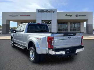 Ford F-350 Super Duty 2022 4x4 XLT Crew Cab 4 puertas, caja larga de 8 pies, camioneta