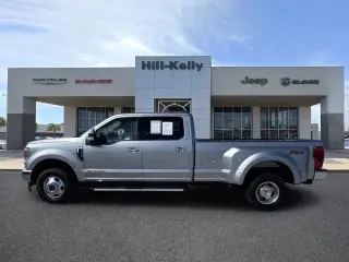 Ford F-350 Super Duty 2022 4x4 XLT Crew Cab 4 puertas, caja larga de 8 pies, camioneta