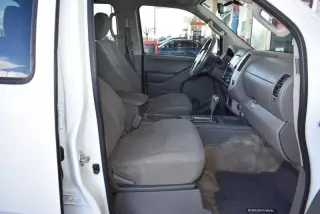 2016 Nissan Frontier 2WD Crew Cab SWB Manual S