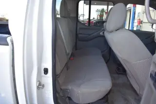 2016 Nissan Frontier 2WD Crew Cab SWB Manual S