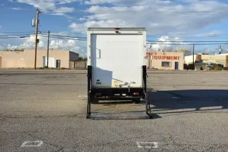 2020 Chevrolet Express Commercial Cutaway 3500 Van 139 pulgias.