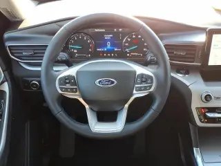Ford Explorer 2024 AWD XLT 4dr SUV