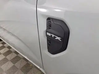 Ford Ranger 2024 4x4 XL 4dr SuperCrew 5.0 ft. SB