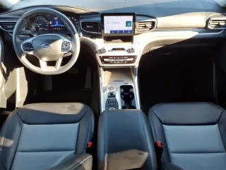 Ford Explorer 2023 AWD XLT 4dr SUV