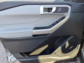 Ford Explorer 2023 AWD XLT 4dr SUV