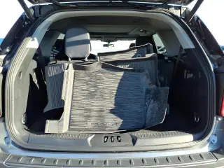 Ford Explorer 2023 AWD XLT 4dr SUV