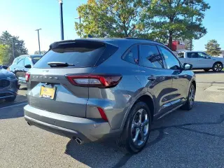 Ford Escape 2023 ST-Line 4x4 SUV