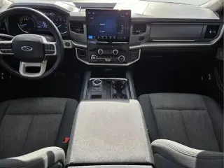 Ford Expedition 2022 4x2 XLT 4dr SUV