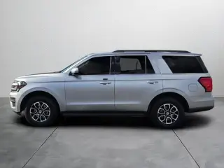 Ford Expedition 2022 4x2 XLT 4dr SUV