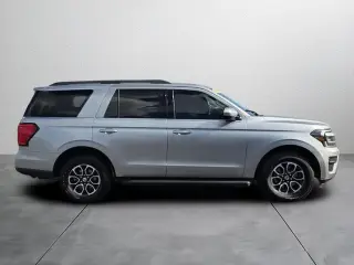 Ford Expedition 2022 4x2 XLT 4dr SUV