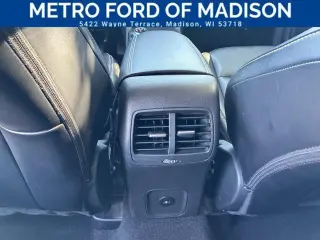 Ford Escape 2024 AWD Platinum 4dr SUV