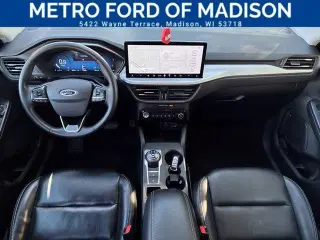 Ford Escape 2024 AWD Platinum 4dr SUV